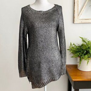 Romeo & Juliet Couture Women's Asymmetrical Sweater Silver Metallic Black Zip